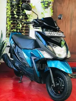 Yamaha RayZR 2016