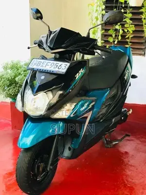 Yamaha RayZR 2016