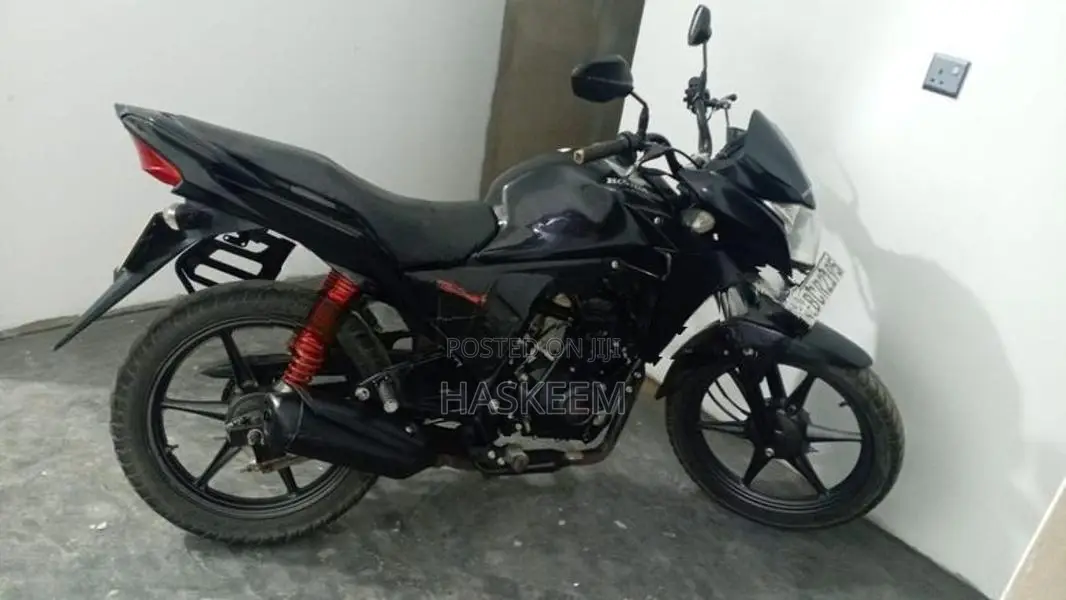 Honda Twister 2015