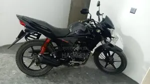 Honda Twister 2015