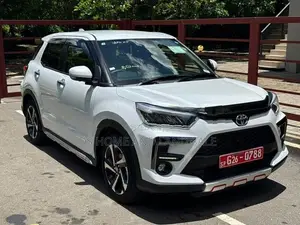 Toyota Raize Z Hybrid auto (p) 2025