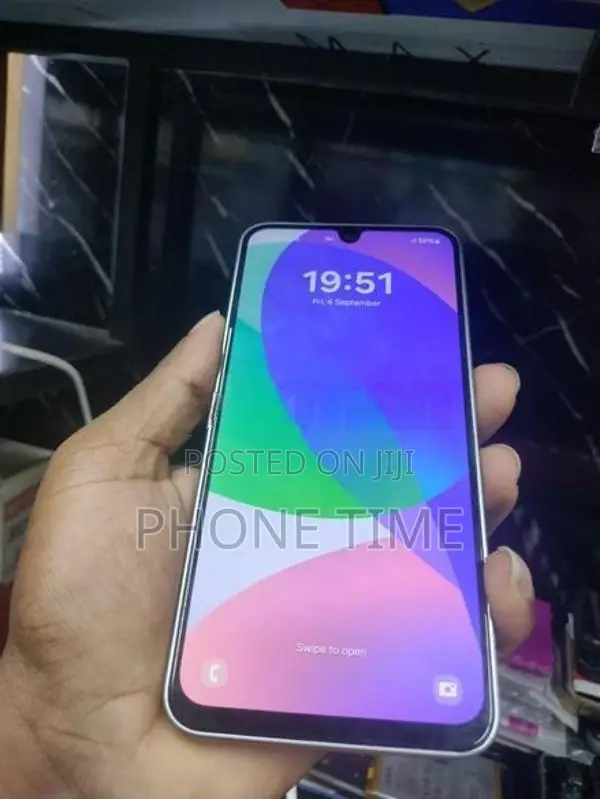 Samsung Galaxy F16 128GB (Used)