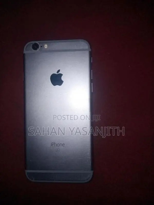 Apple iPhone 6S (Used)