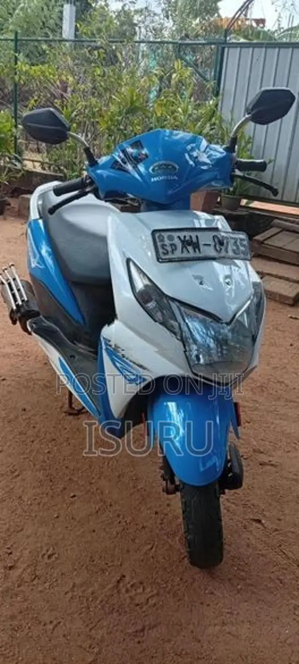 Honda Dio 2012