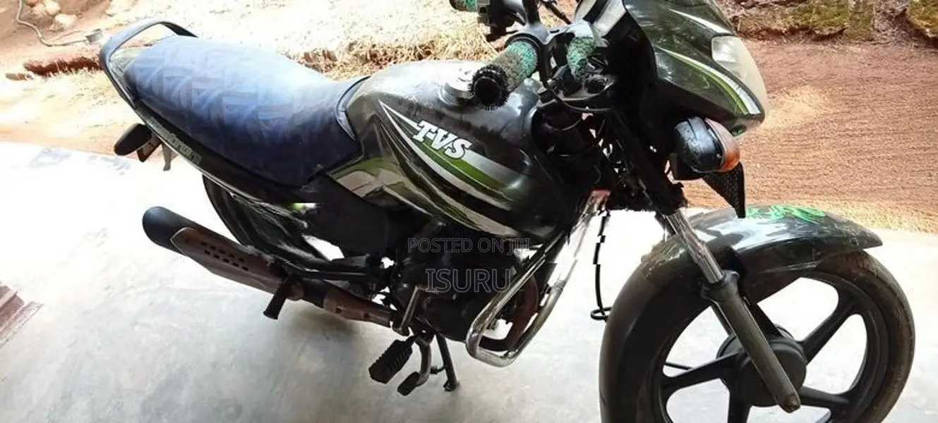 TVS Metro 2015