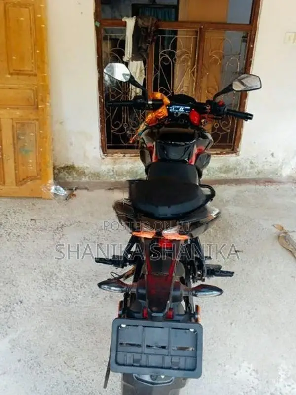 Bajaj Pulsar NS200 2026