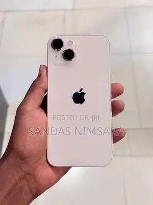 Apple iPhone 13 (Used)