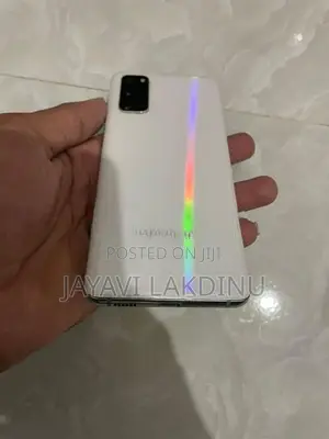 Samsung Galaxy S20 5G (Used)