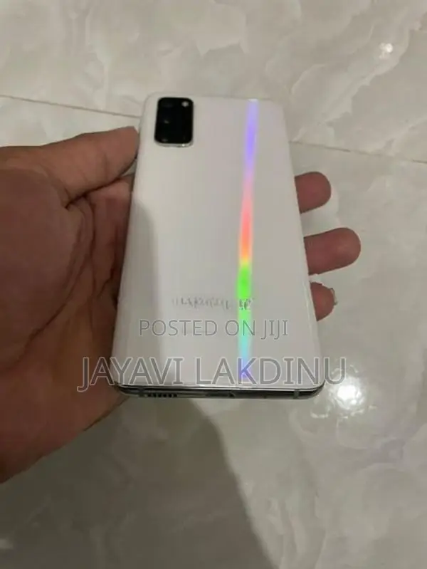 Samsung Galaxy S20 5G (Used)