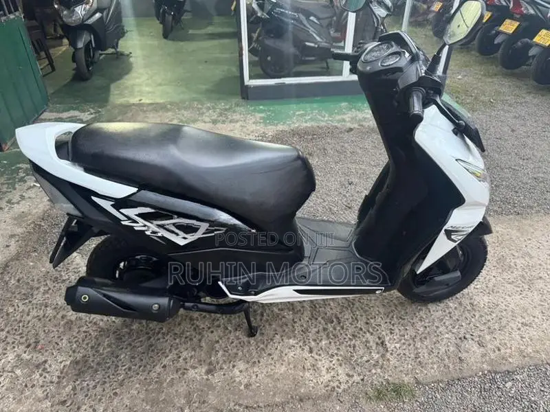 Honda Dio 2015