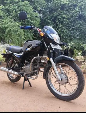 Bajaj CT100 2014