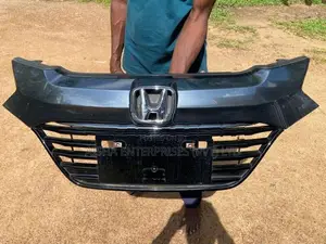 Honda Vezal Ru3 Front Shell