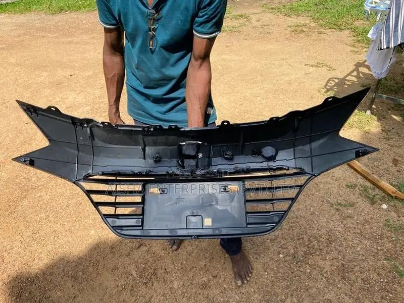 Honda Vezal Ru3 Front Shell