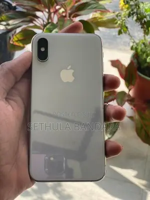 Apple iPhone XS (Used)