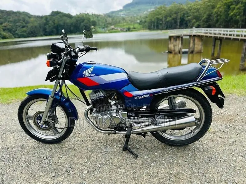 Honda CB 125T 2004