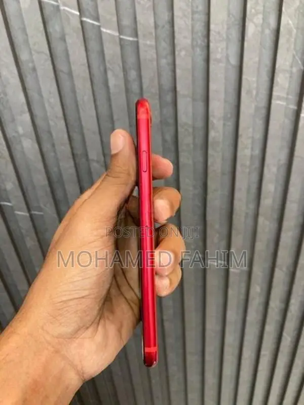 Apple iPhone 8 (Used)