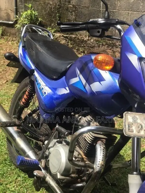 Bajaj CT100 2006
