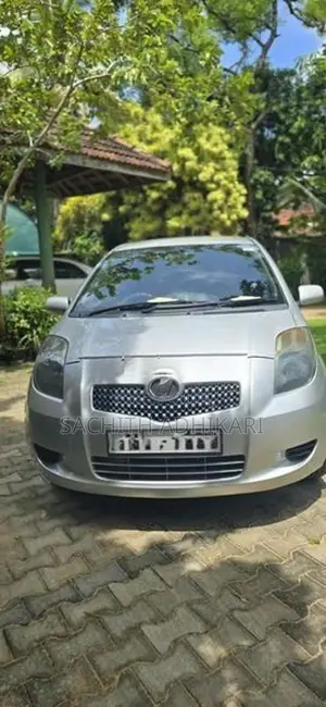 Toyota Vitz 2010