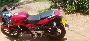 Bajaj Pulsar 180 2010