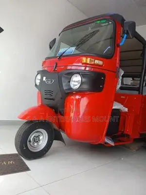 Bajaj RE 2026