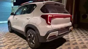 Kia Sonet GTX PLUS 2026