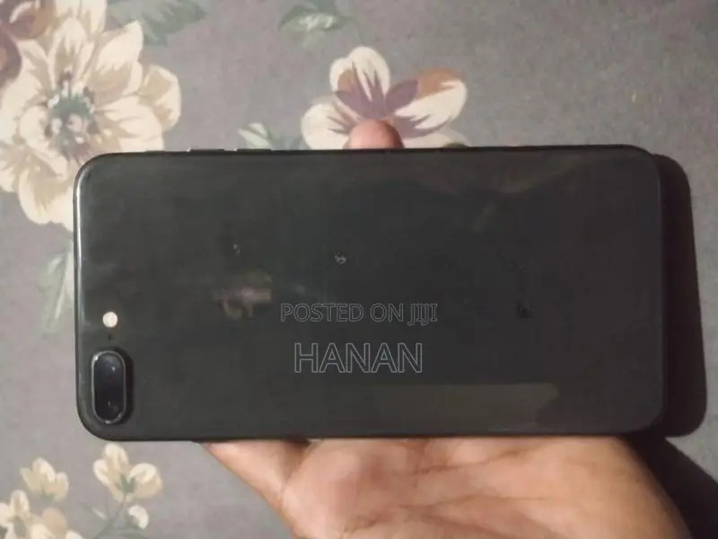 Apple iPhone 8 Plus (Used)