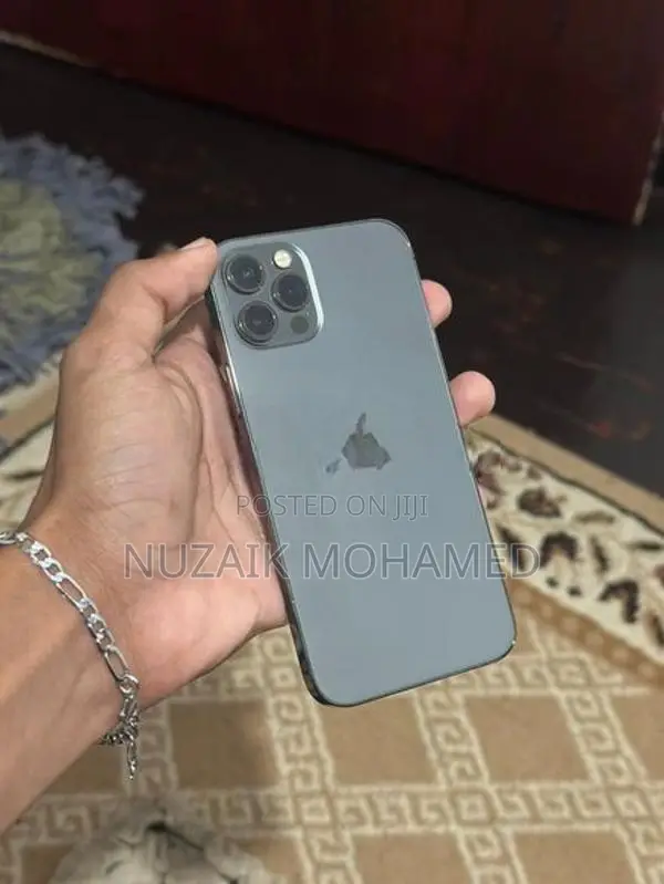 Apple iPhone 12 Pro (Used)