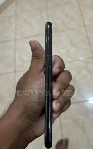 Apple iPhone 11 Pro (Used)