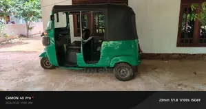 Bajaj RE 2022