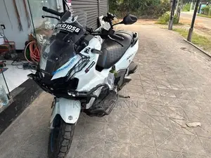 Honda PCX160 2025