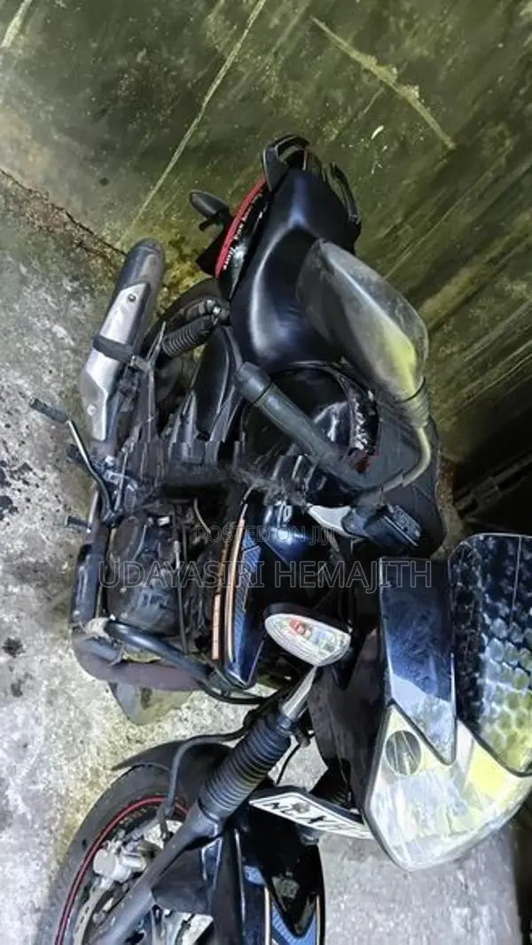 TVS Apache RTR 2012