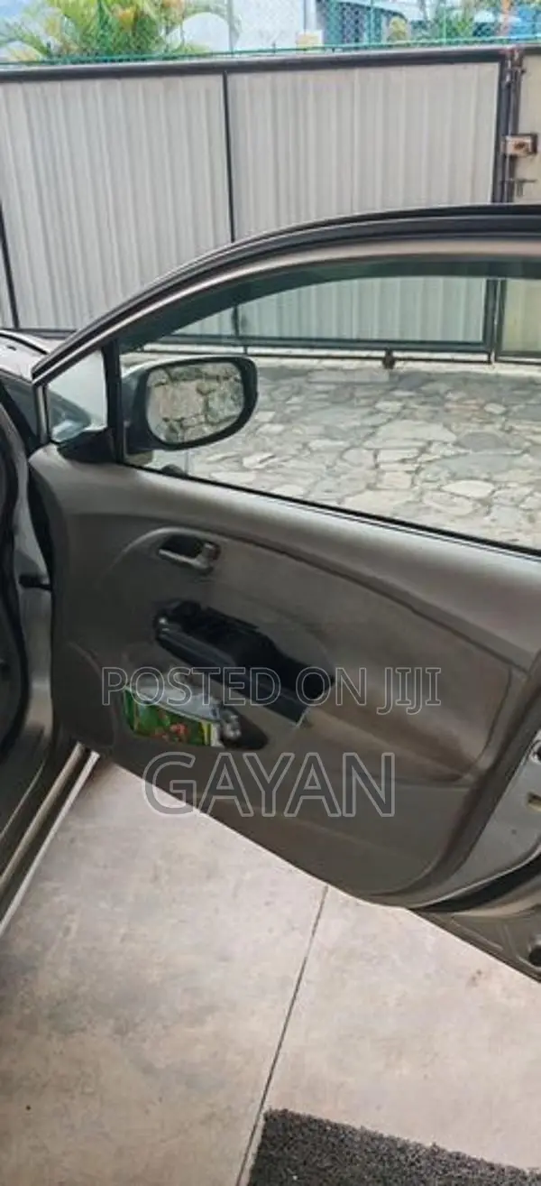 Honda Insight 2009
