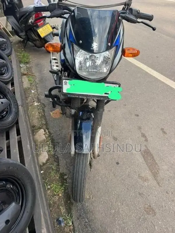 Bajaj CT100 2024