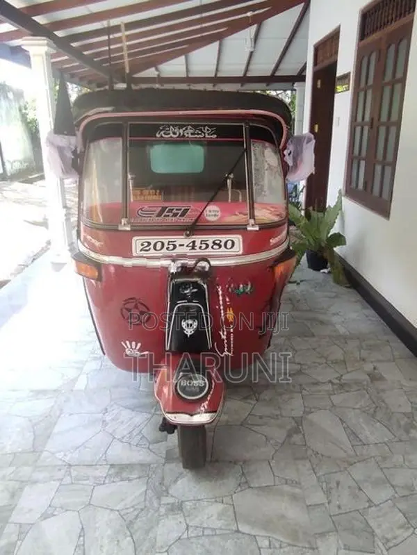 Bajaj RE 1998