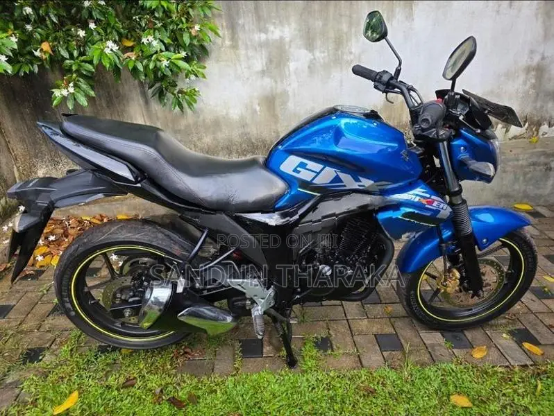 Suzuki Gixxer Double Disc 2017