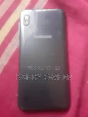 Samsung Galaxy A10 (Used)