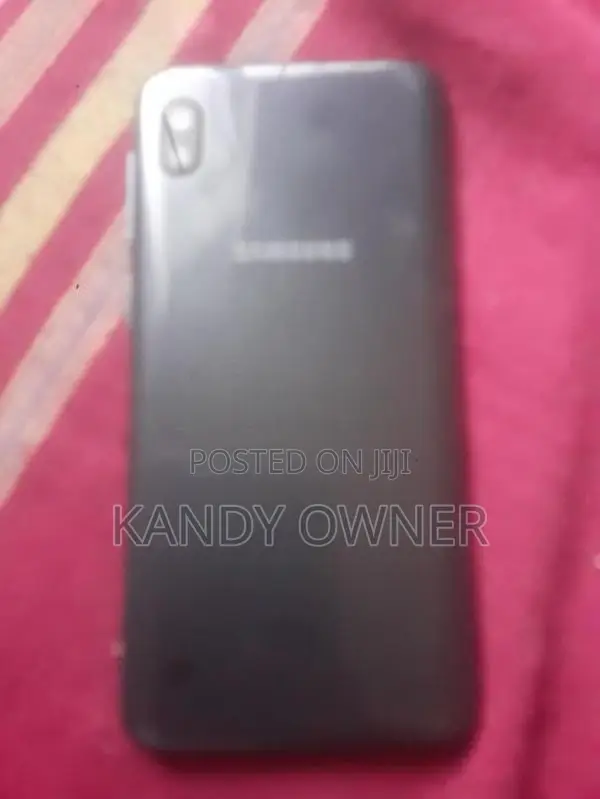 Samsung Galaxy A10 (Used)