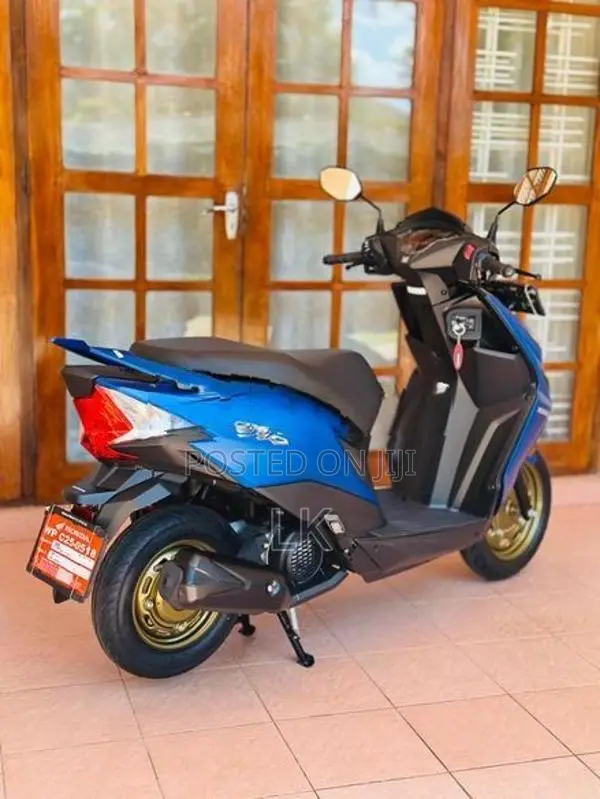 Honda Dio DLX 2026