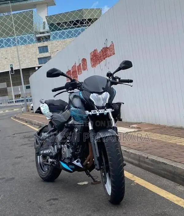Bajaj Pulsar NS200 2018