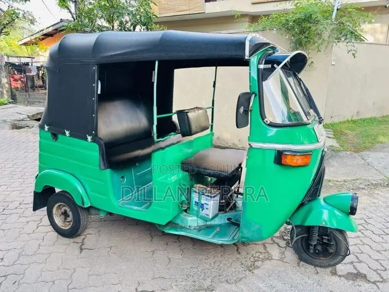 Bajaj RE Three Wheeler 2006