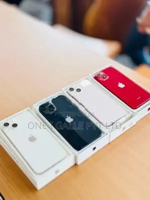 Apple iPhone 13 128GB (Used)
