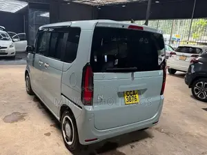 Honda N-Box 2024