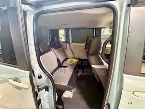 Honda N-Box 2024