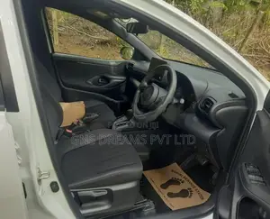 Toyota Yaris X Grade Push Start 2024