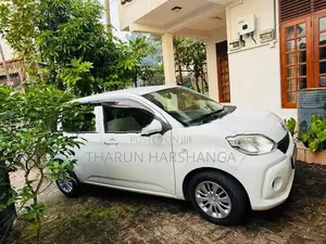 Toyota Passo 2016