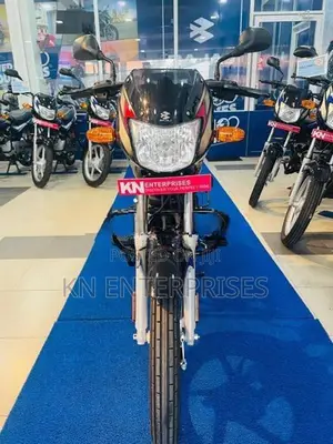 Bajaj CT100 2026