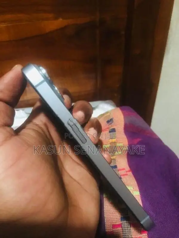 Apple iPhone 14 (Used)