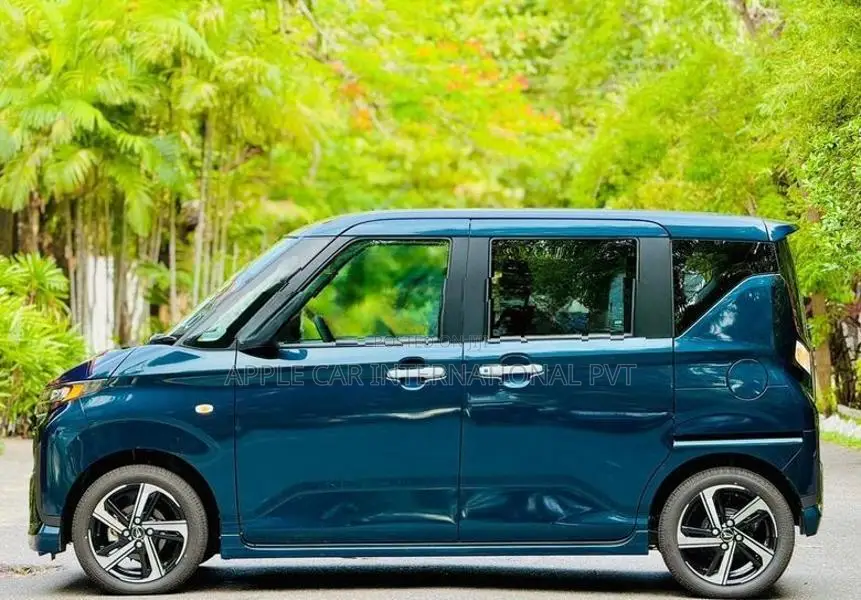 Daihatsu Move RS Premium Turbo 2025