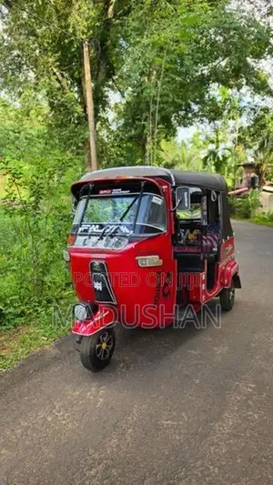 Bajaj RE 2008