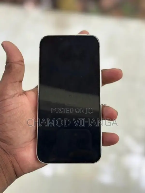 Apple iPhone 14 (Used)